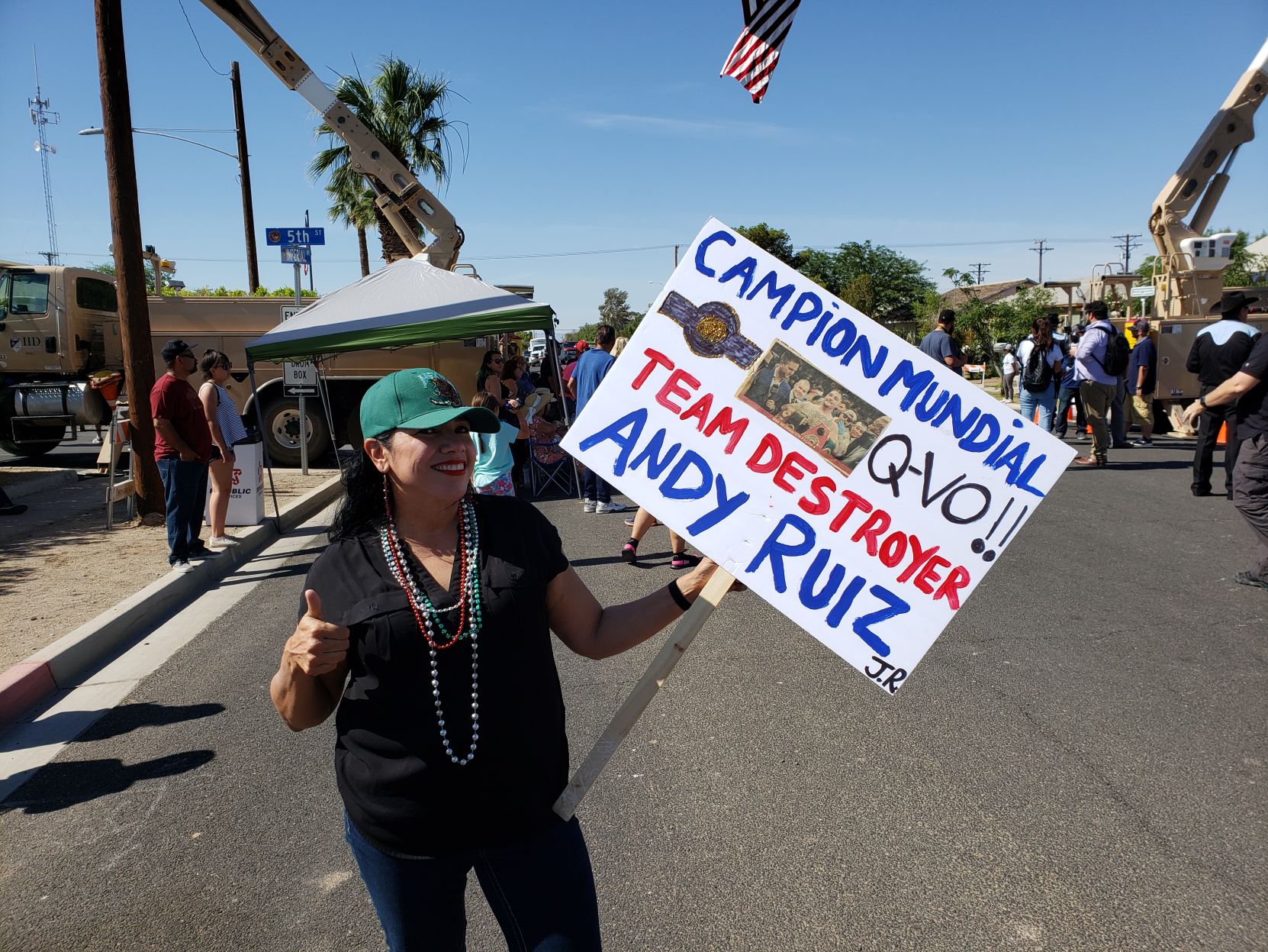 Heavyweight champ receives hometown welcome in parade & rally